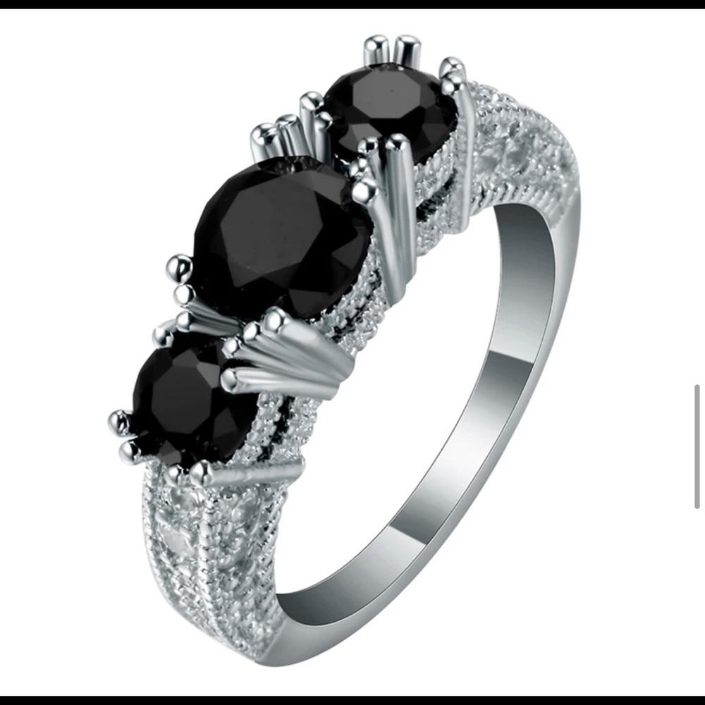 Black/Cubic Zirconia Rings For Women NWBOX
